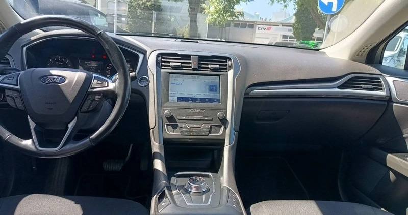 Ford Mondeo cena 74900 przebieg: 157551, rok produkcji 2020 z Szczecin małe 497